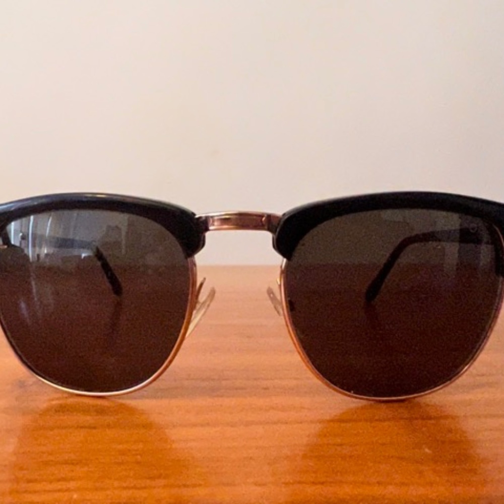 Tom Ford wayfarer sunglasses